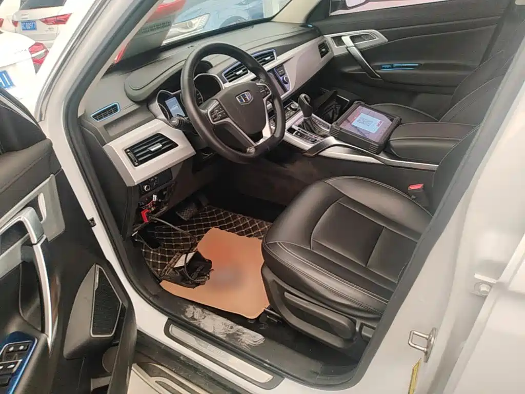 Geely Boyue — миниатюра 15