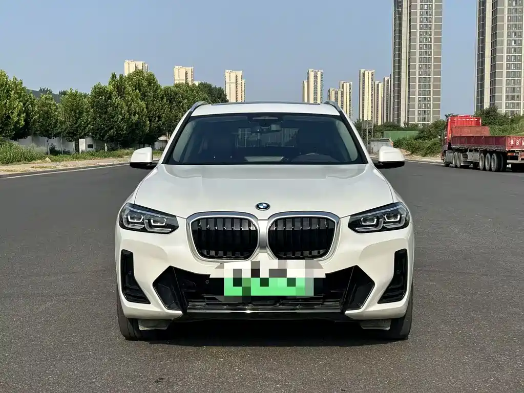 BMW iX3 2024 Lead