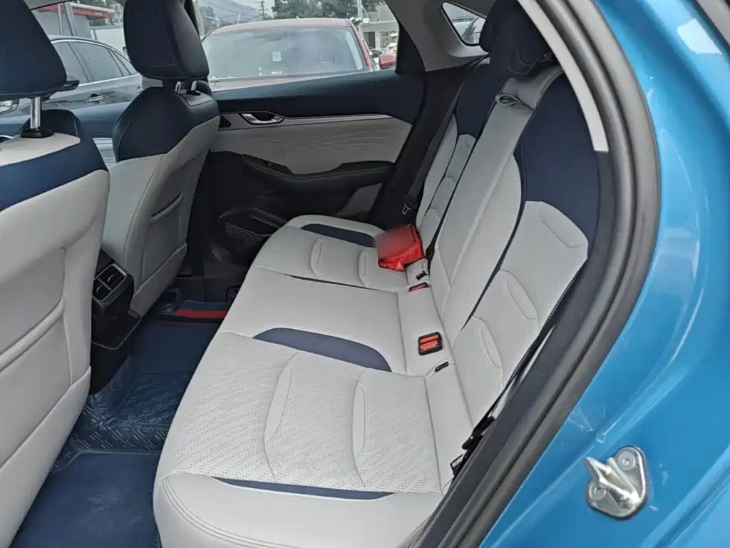 Geely Xingrui — миниатюра 17