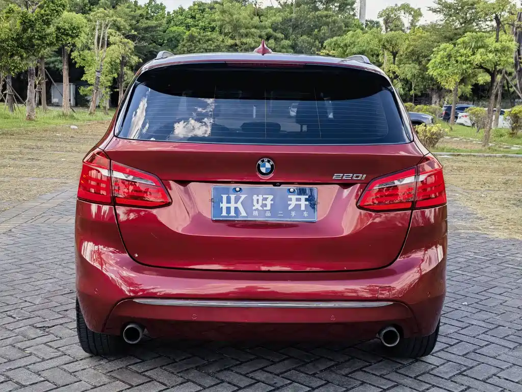 BMW 2 Series Active Tourer (Import) — миниатюра 5