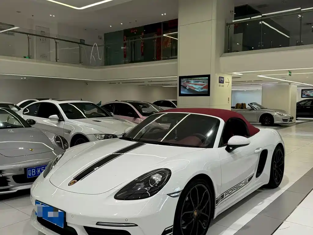 Porsche 718