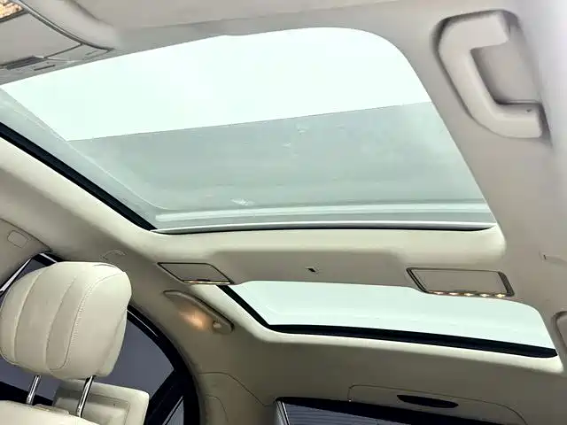 Mercedes-Benz S-Class — миниатюра 14