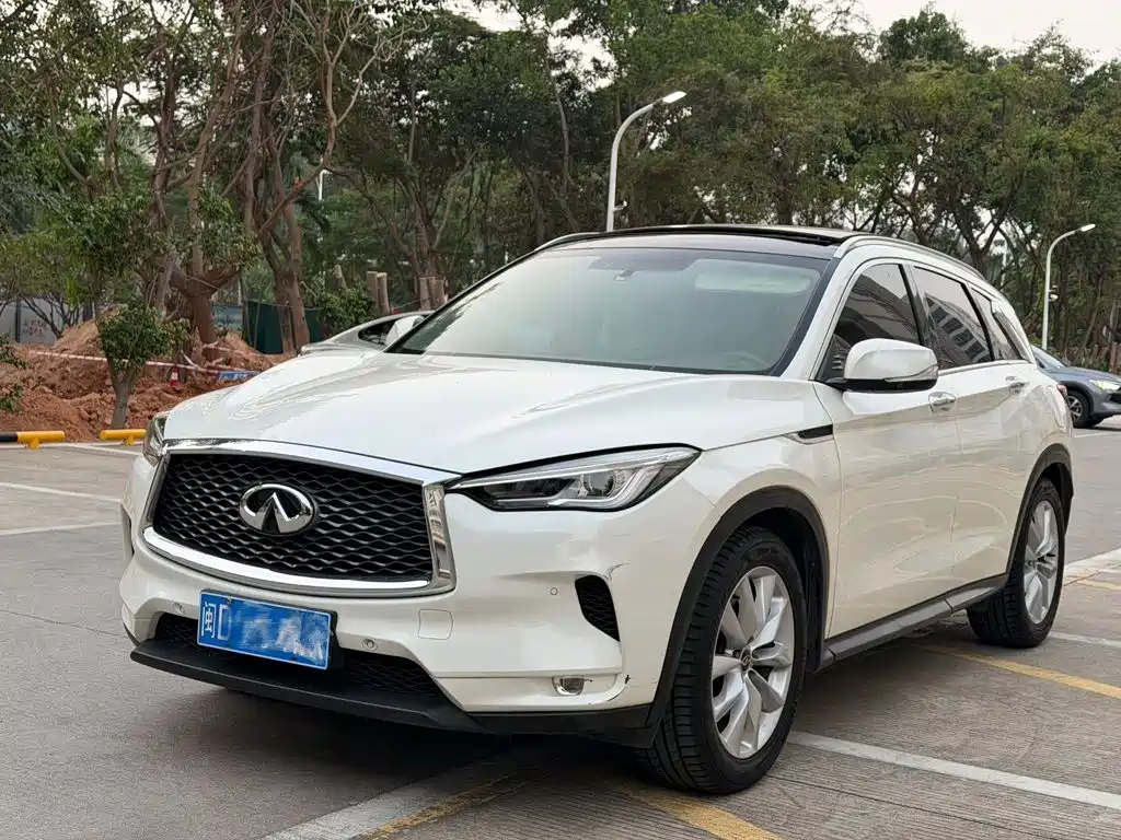 Infiniti QX50