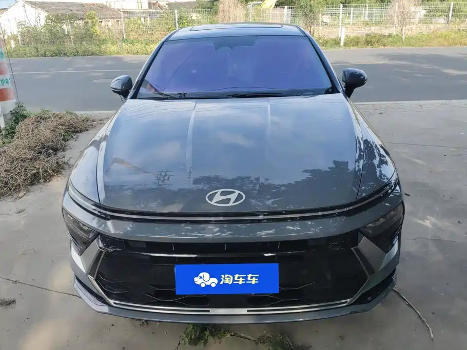 Hyundai Sonata — миниатюра 2