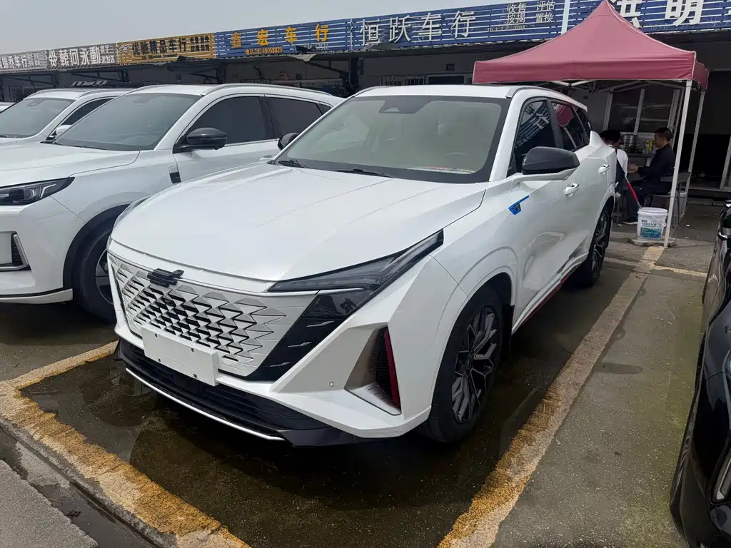 Oshan Oushang Z6 2023