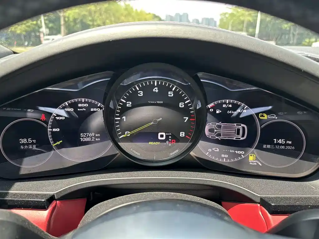 Porsche Cayenne Hybrid — миниатюра 16