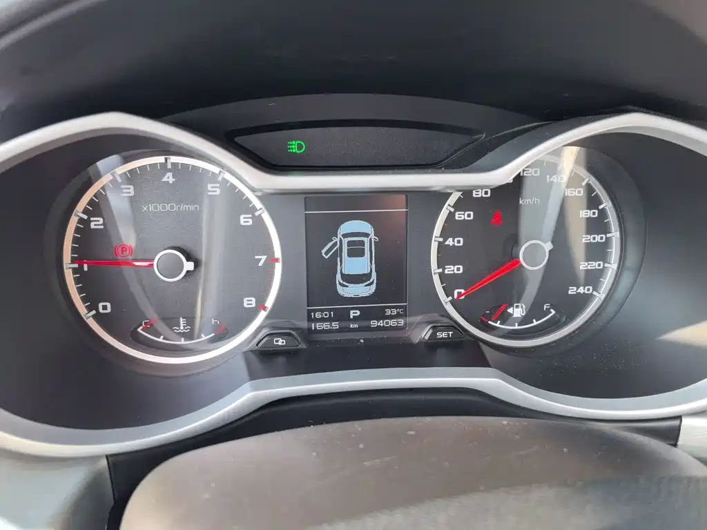 Geely Boyue — миниатюра 13