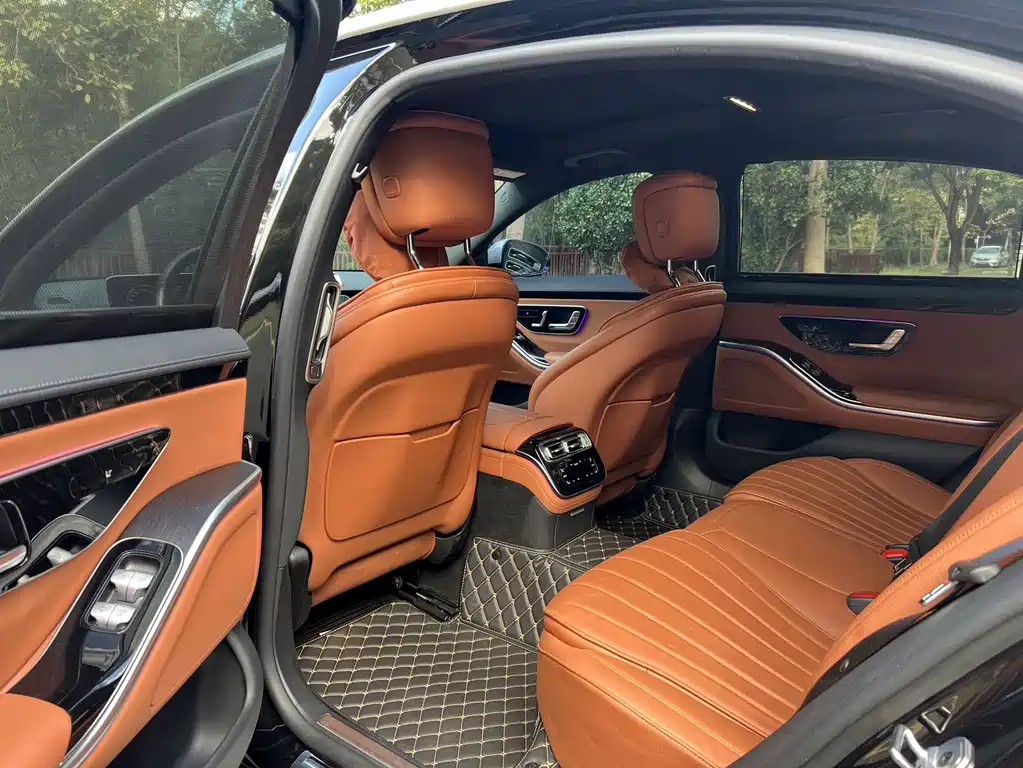 Mercedes-Benz S-Class — миниатюра 6