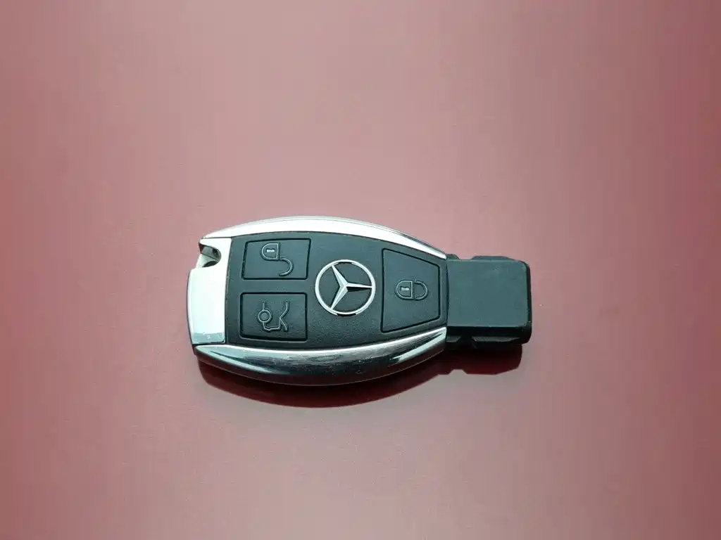 Mercedes-Benz GLC — миниатюра 19