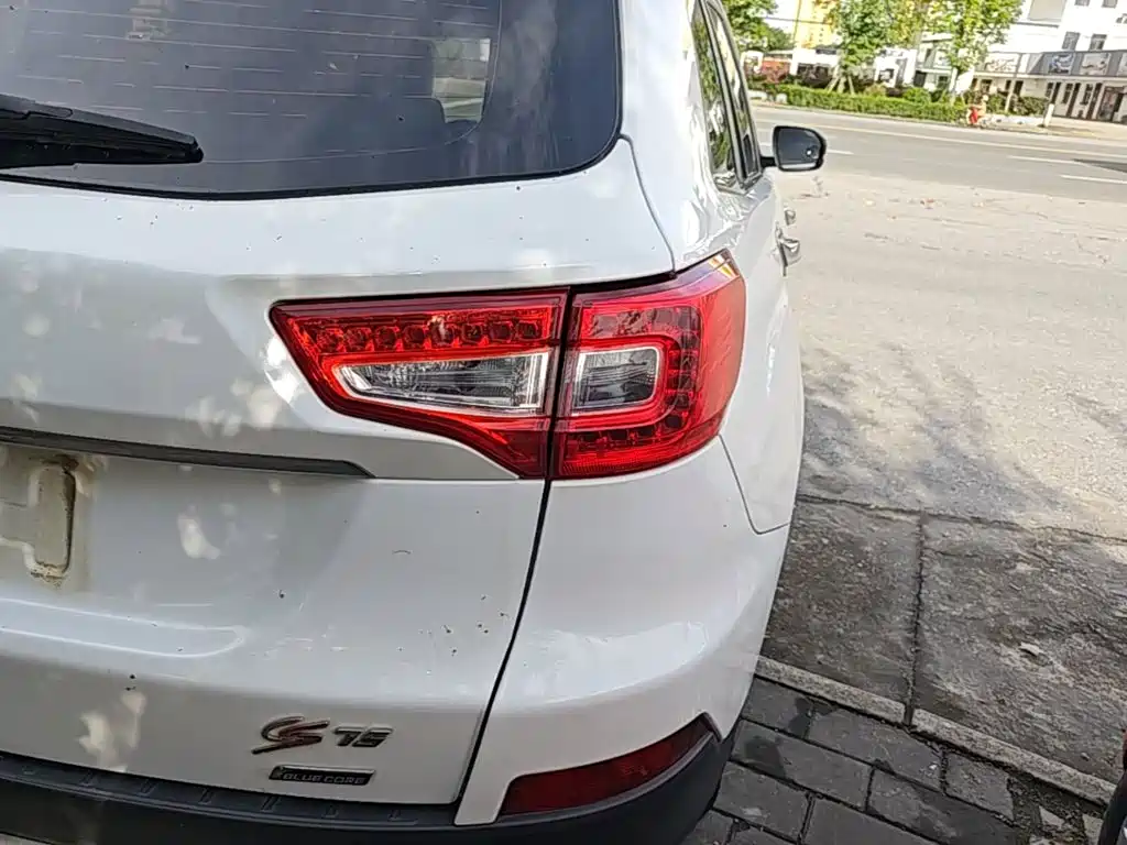 Changan CS75 — миниатюра 8