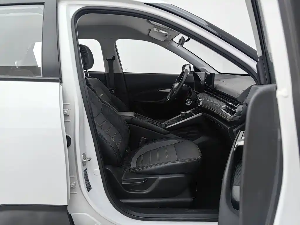 Baojun RS-3 — миниатюра 23