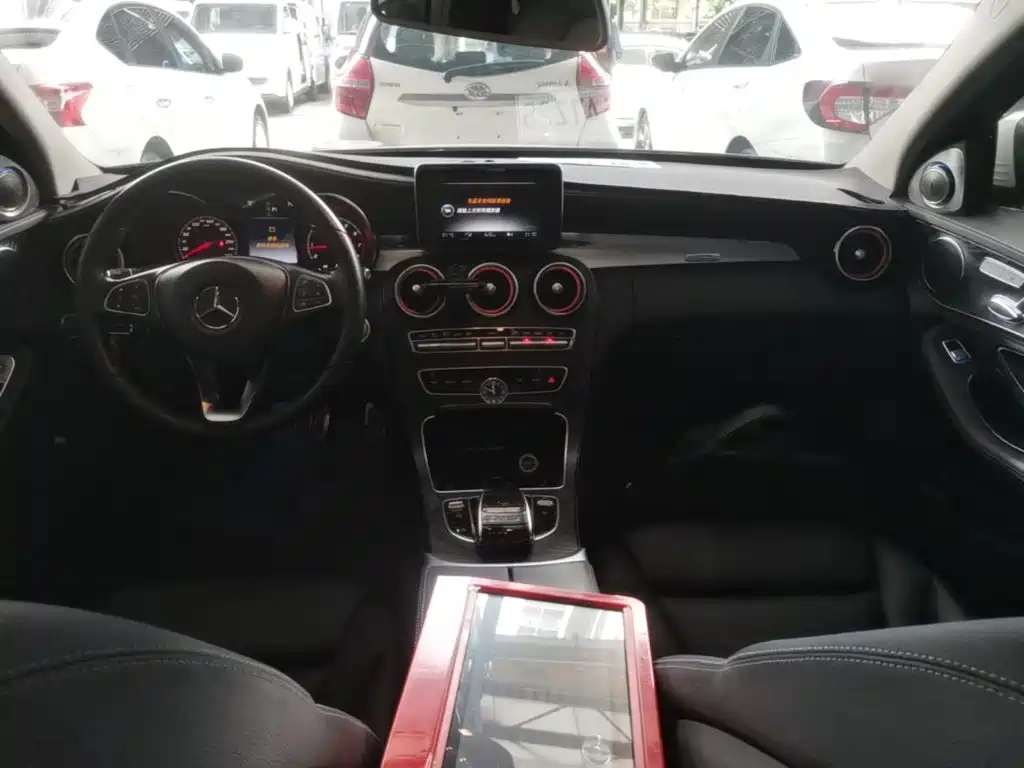 Mercedes-Benz C-Class — миниатюра 10