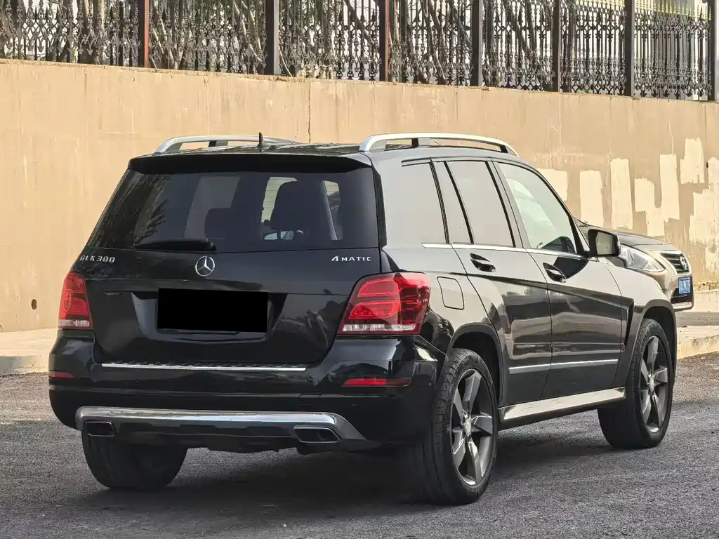 Mercedes-Benz GLK-Class — миниатюра 6