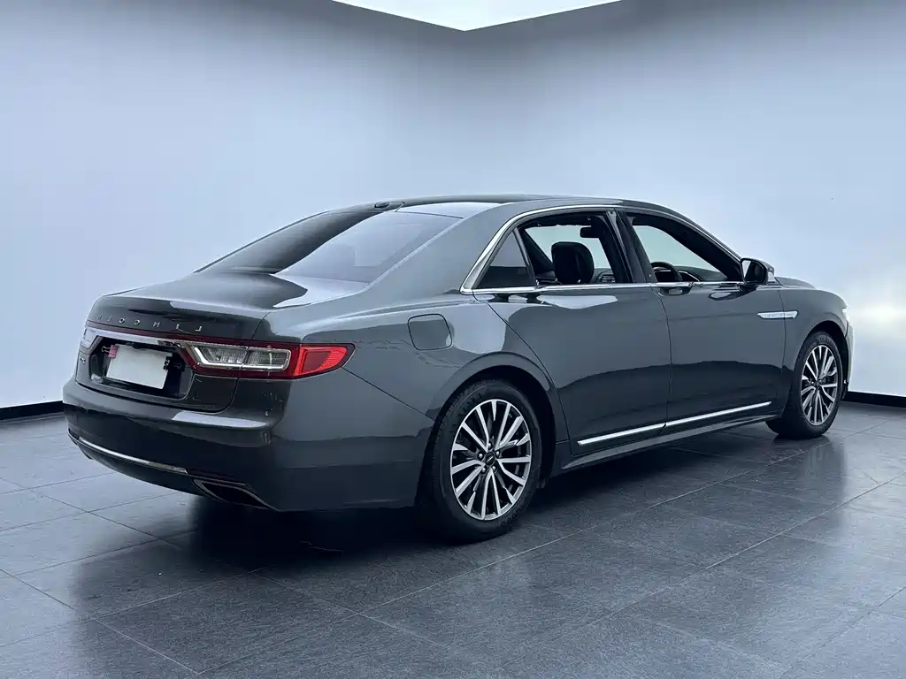 Lincoln Continental — миниатюра 4