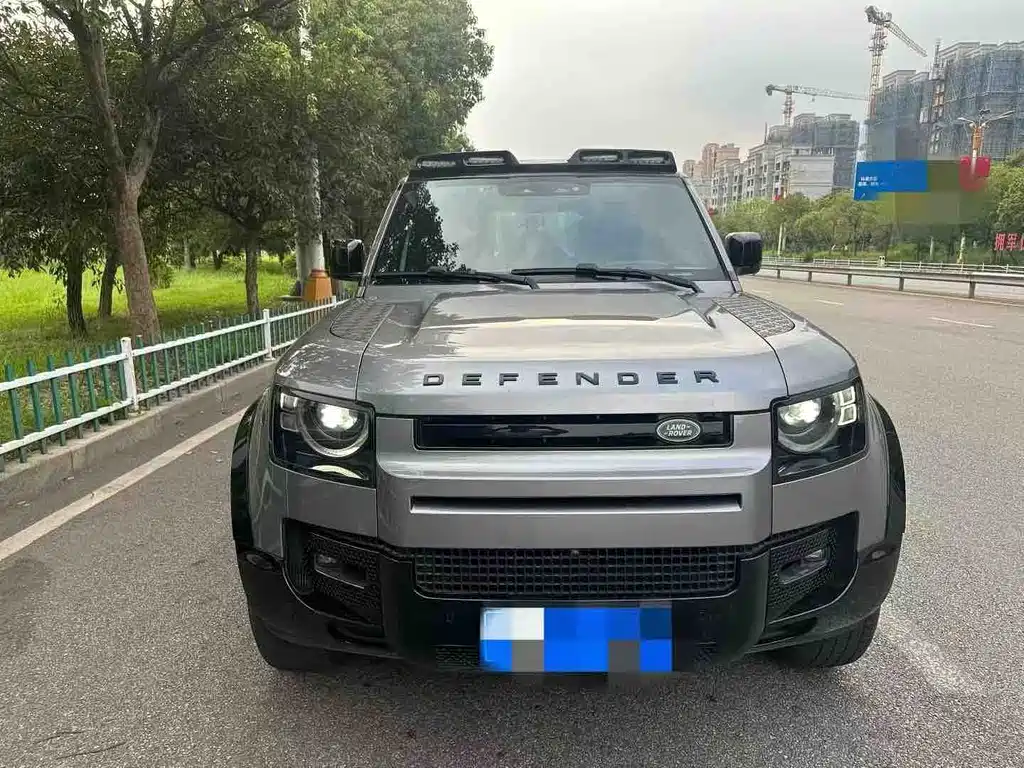 Land Rover Land Rover Defender 2021 110 P400 SE