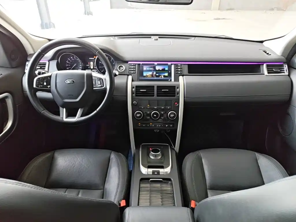Land Rover Discovery Sport — миниатюра 10