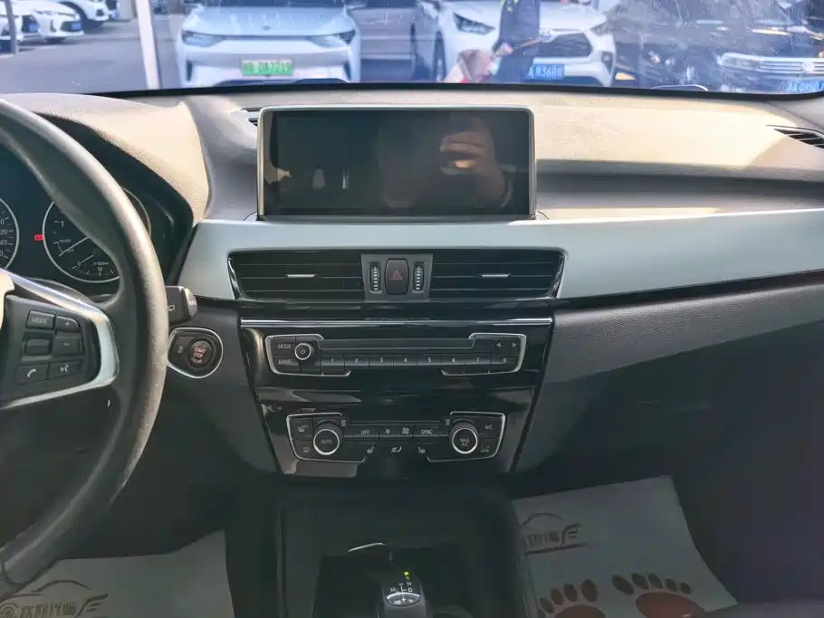 BMW X1 — миниатюра 13