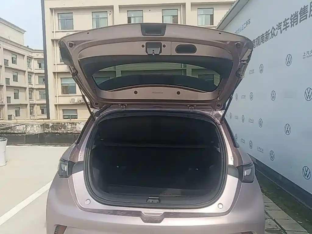 BYD Dolphin — миниатюра 19