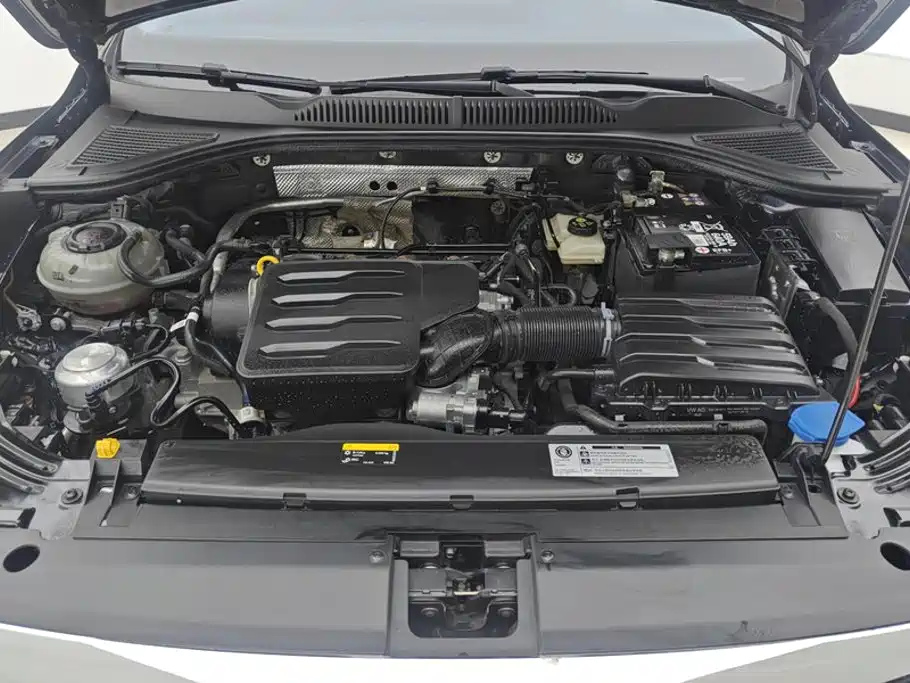 Volkswagen Lavida — миниатюра 10