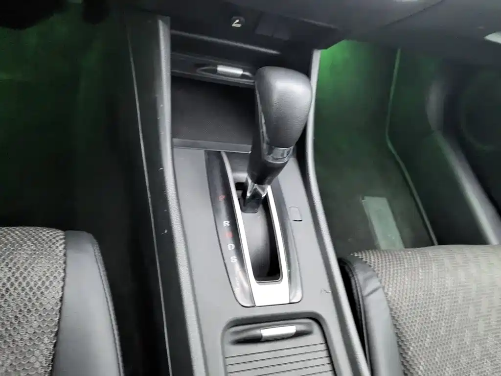 Honda Jade — миниатюра 13