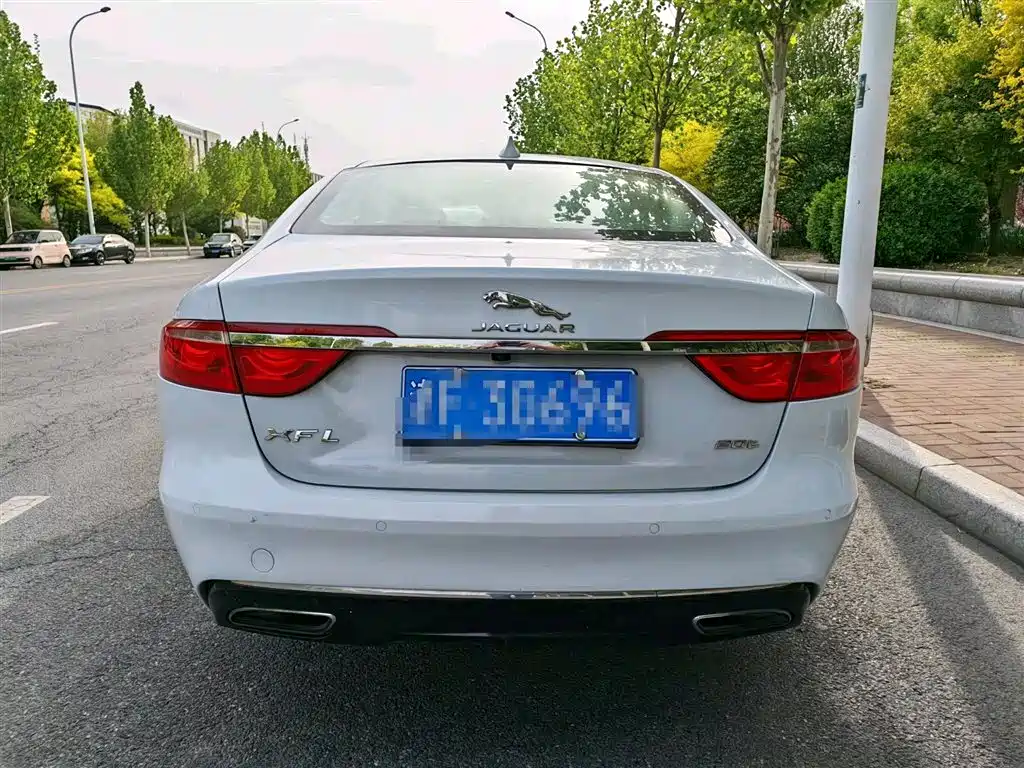 Jaguar XFL 2017 XFL 2.0T 240PS Luxury