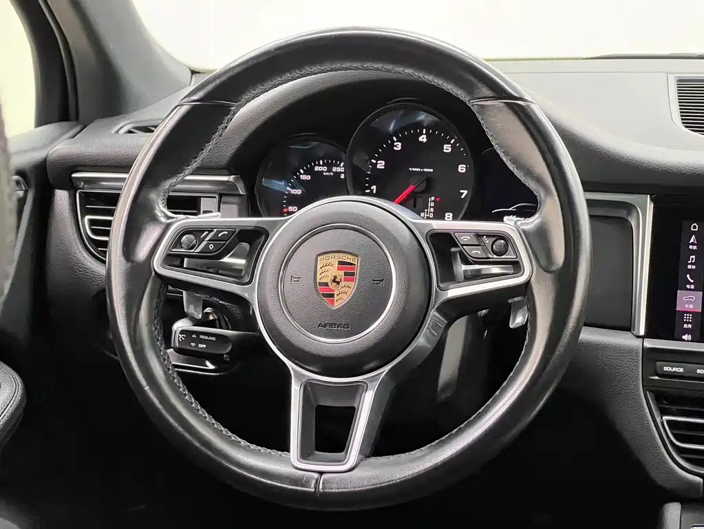 Porsche Macan — фотографии объявления, Фото 18