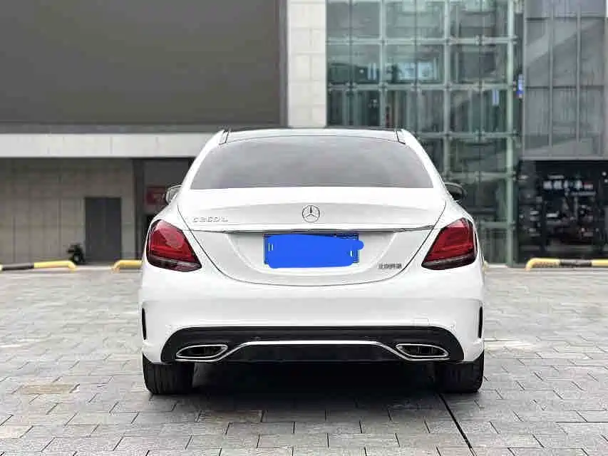 Mercedes-Benz C-Class — миниатюра 5