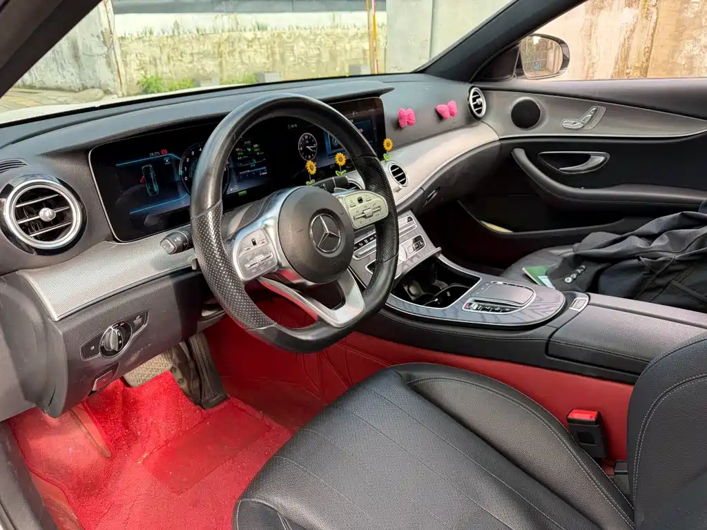 Mercedes-Benz E-Class (Import) — миниатюра 7