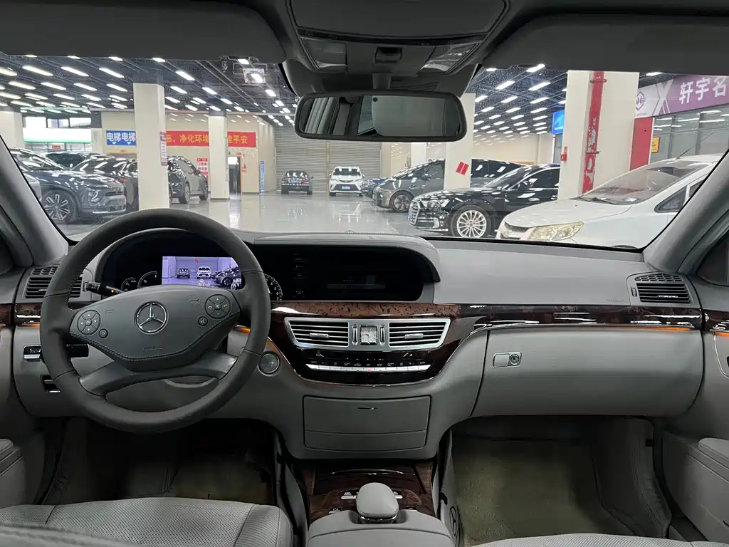 Mercedes-Benz S-Class S 2010 S 350 L Luxury