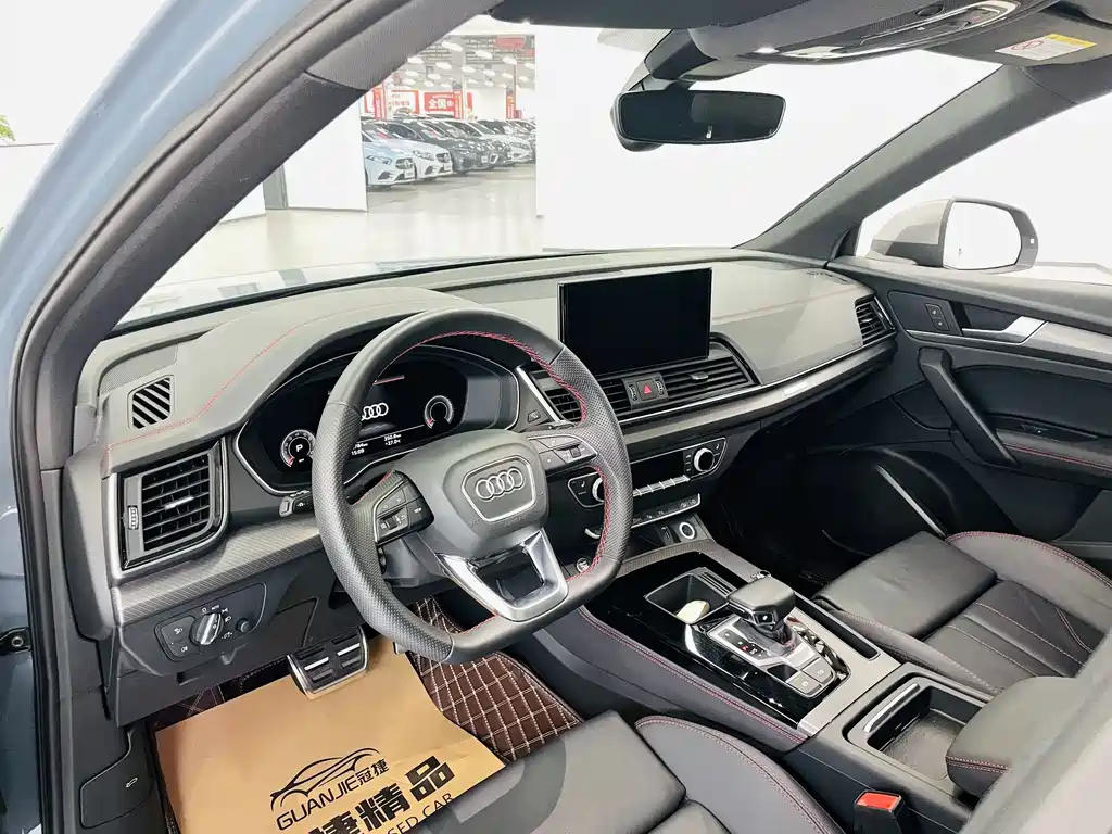 Audi Q5L Sportback — миниатюра 6