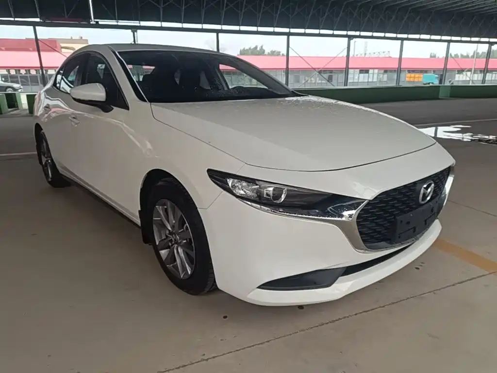 Mazda 3 Axela — миниатюра 4