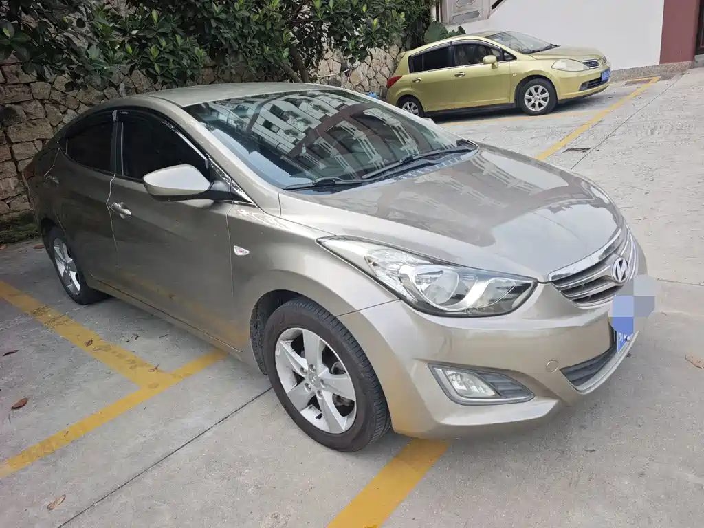 Hyundai Elantra Langdong — миниатюра 2