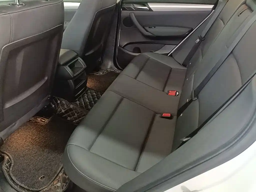 BMW X3 (Import) — миниатюра 17
