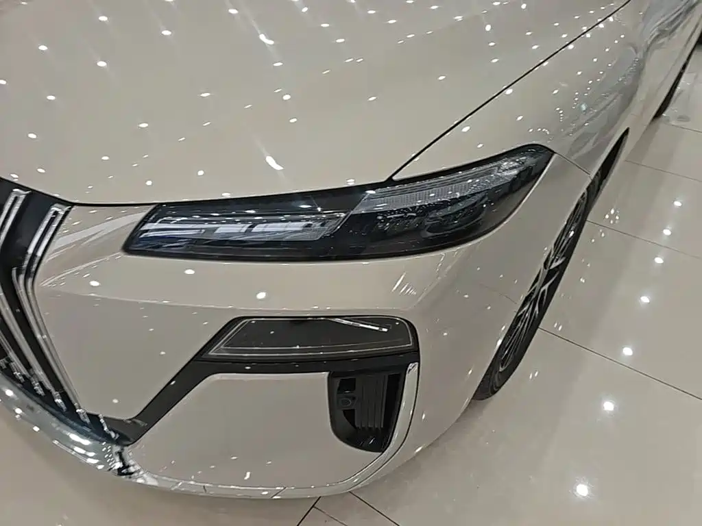 Roewe M7 DMH — миниатюра 24
