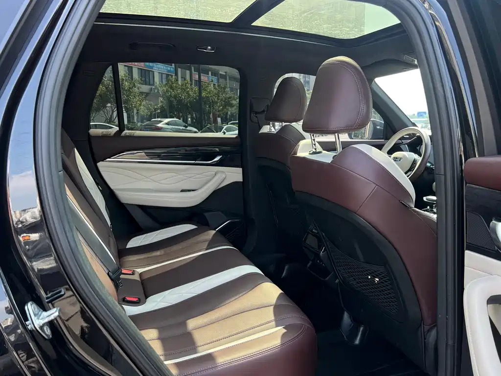 Geely Xingyue L — миниатюра 24