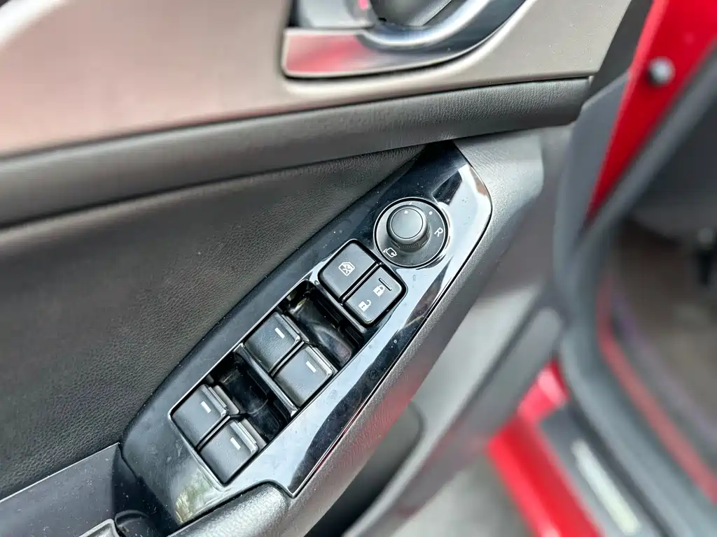 Mazda 3 Axela — миниатюра 10