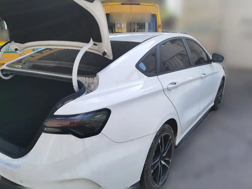 Geely Binrui — миниатюра 4