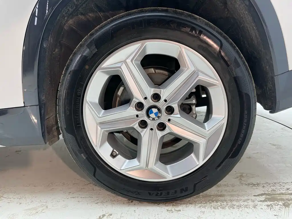 BMW X1 — миниатюра 24