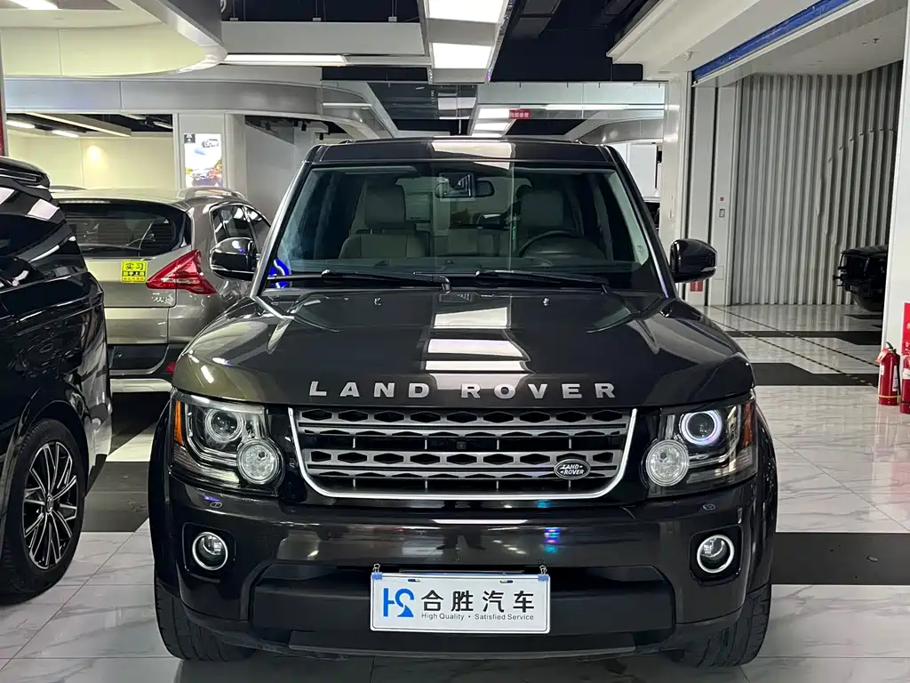 Land Rover Discovery 2015 3.0 SC V6 SE