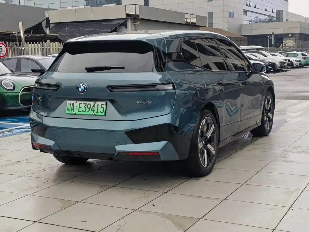 BMW iX — миниатюра 4