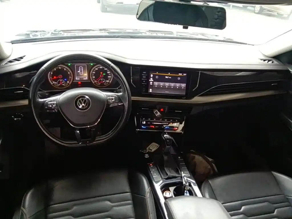 Volkswagen Passat — миниатюра 10