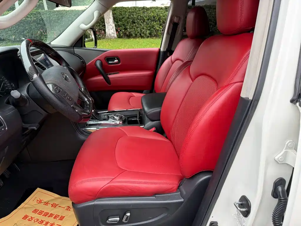Nissan Patrol — миниатюра 8