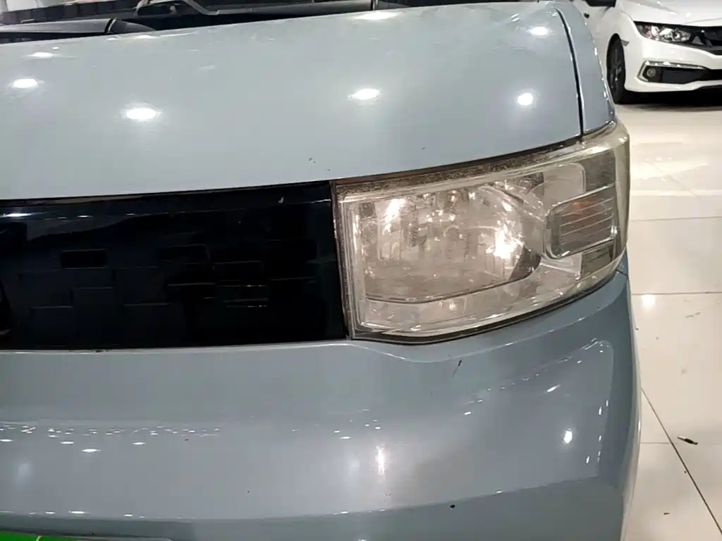 Wuling MINIEV — миниатюра 24