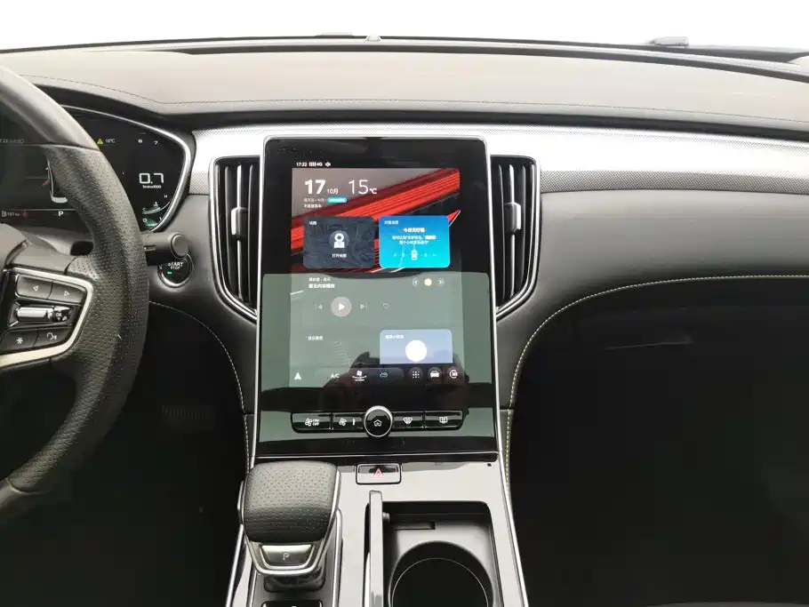 Roewe i6 MAX — миниатюра 13