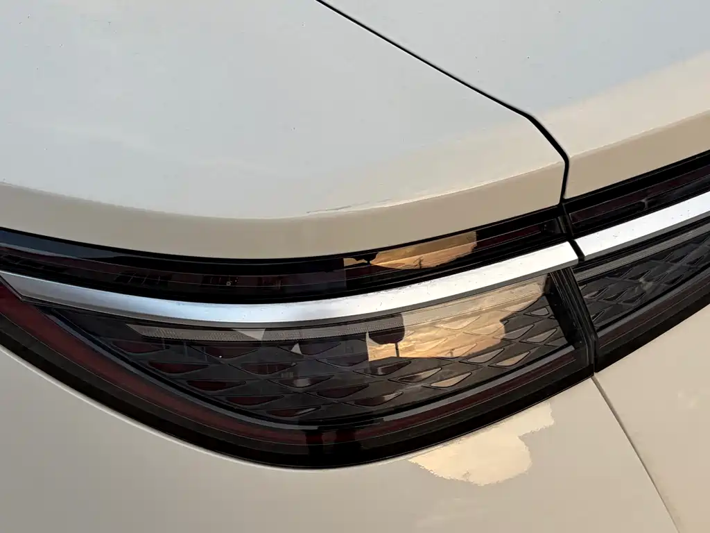 BYD Seal 07 DM-i — миниатюра 10