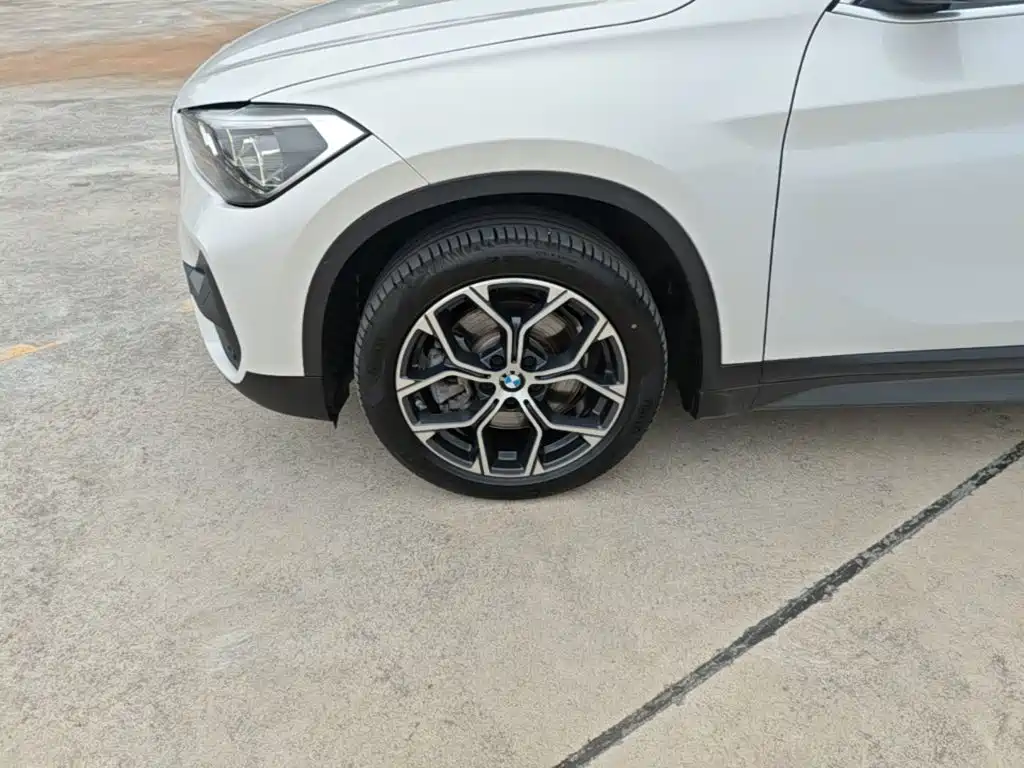 BMW X1 — миниатюра 23