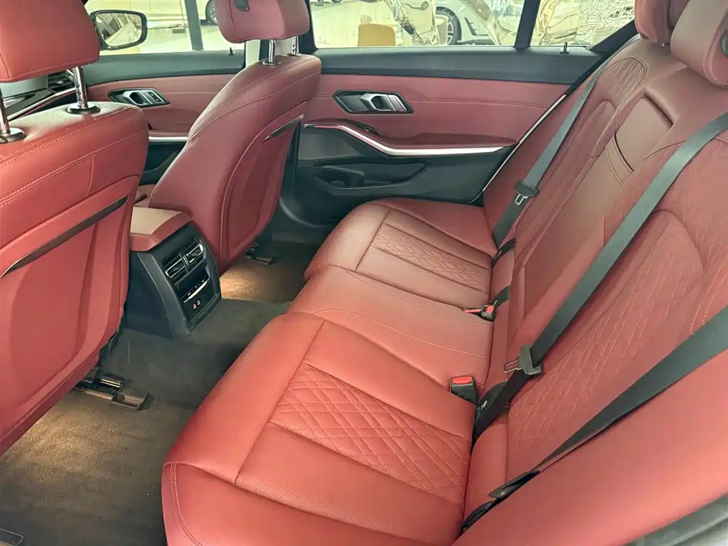 BMW i3 — миниатюра 6