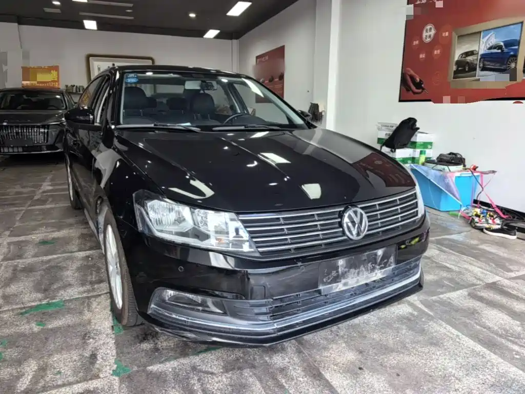 Volkswagen Lavida — миниатюра 4