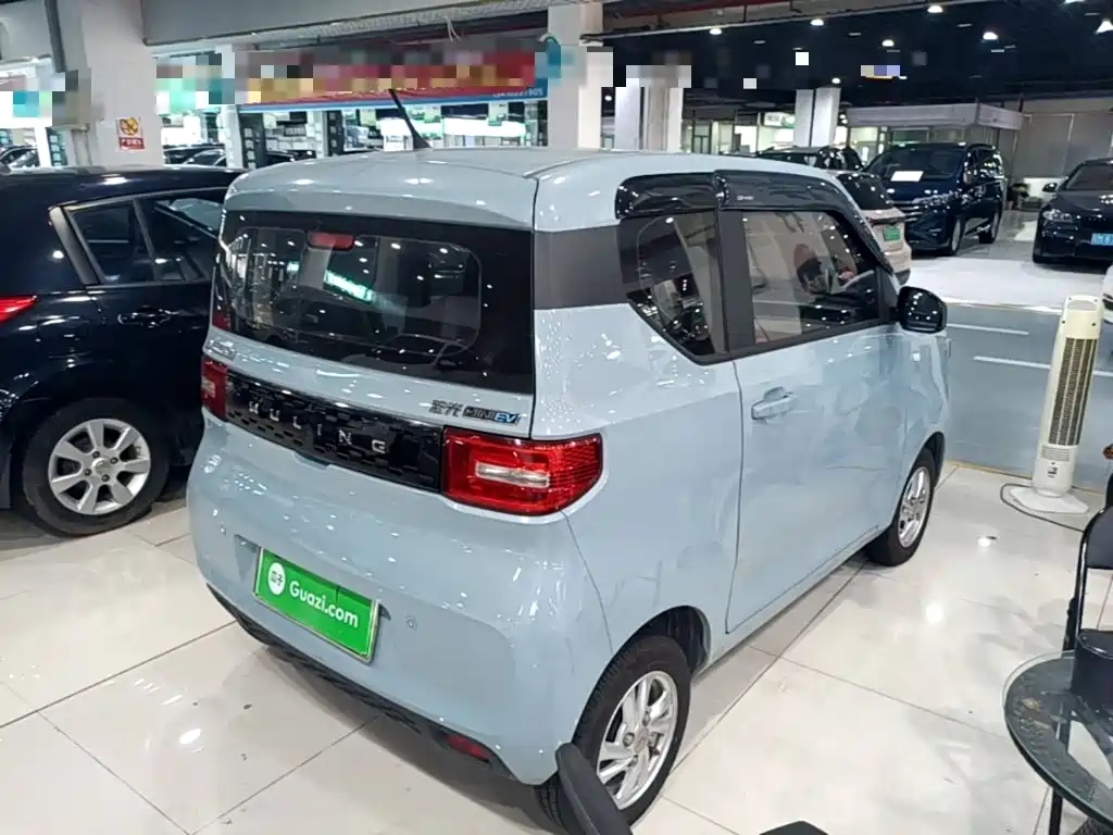 Wuling MINIEV — миниатюра 7