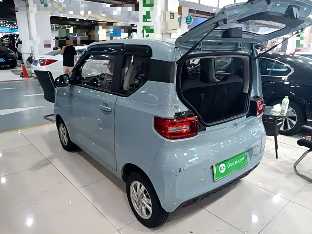 Wuling MINIEV — миниатюра 5